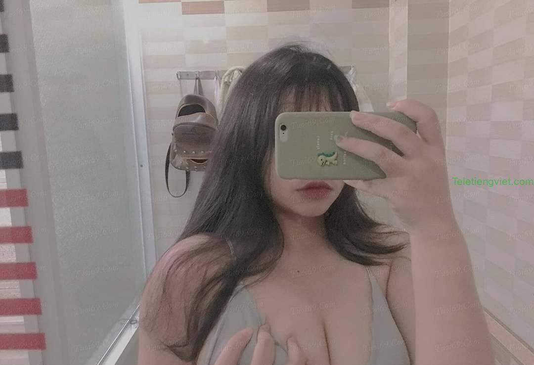 ảnh hở vú ,hình gái xinh hở vú sexy TO BỰ Bốc Lửa